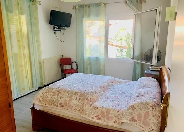 Prázdninový dům Maison F3 Avec Parking, Clim Et Wifi - 4 Pers - Fr-1-703-18 *
